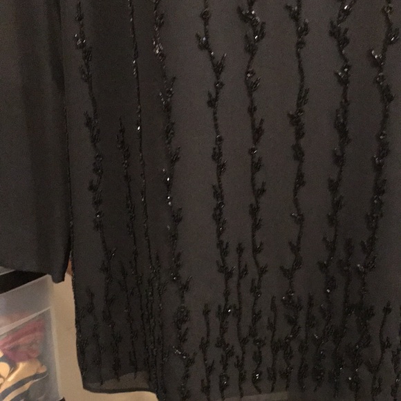 Liz Claiborne Night Black Beaded Formal Top, size 16 - Picture 3 of 11